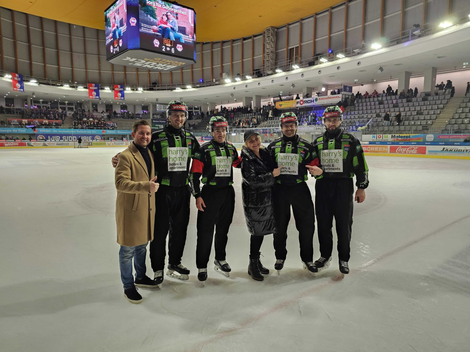 9539_hhh_Eishockey_2025 (1)